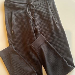 Lululemon men’s ribbed jogger/tight